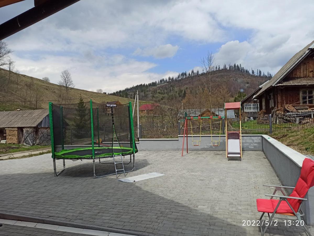 Сімейний Затишок Апартаменти Oryavchyk Exterior foto
